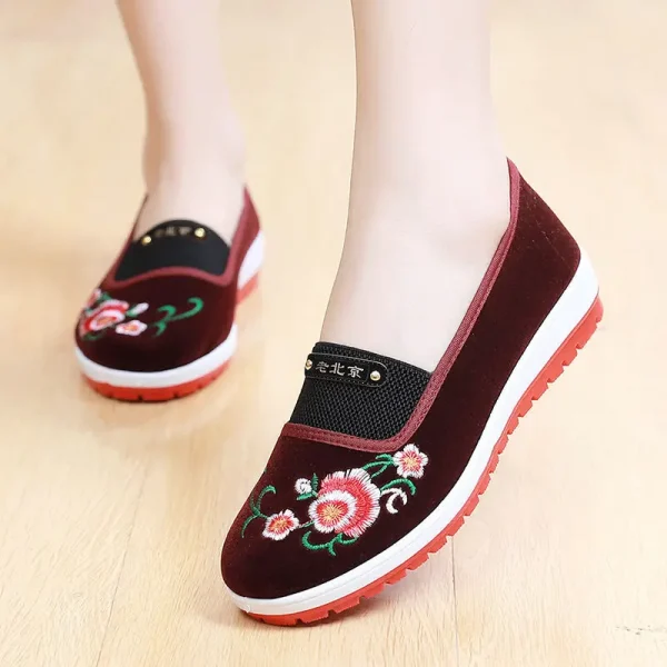 Women’s Cute & Sweet Slip-On Flats - Image 10