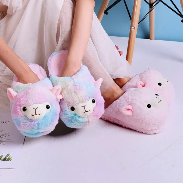 Adorable Pink Pig Slippers - Image 2