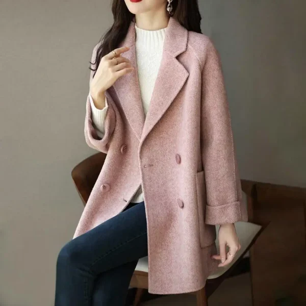 Elegant Women's Thermal Wool-Blend Overcoat