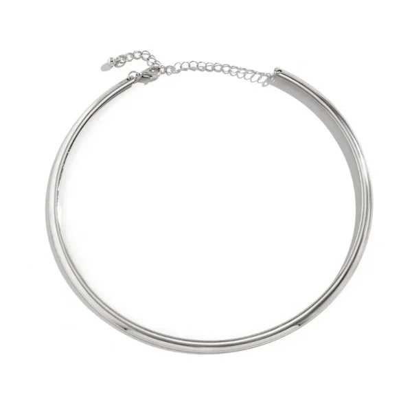 Elegant Chunky Circle Necklace - Image 6