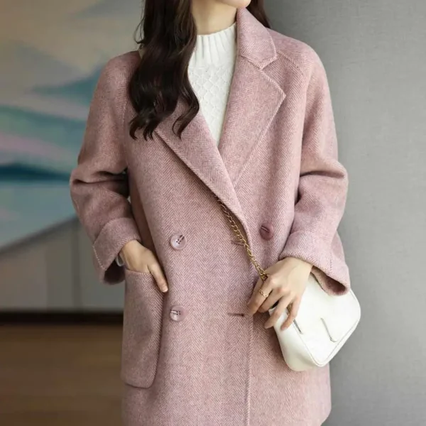 Elegant Women's Thermal Wool-Blend Overcoat - Image 4