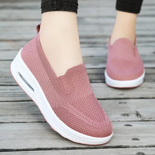 Women's Fashion Thick-Soled Swing Shoes