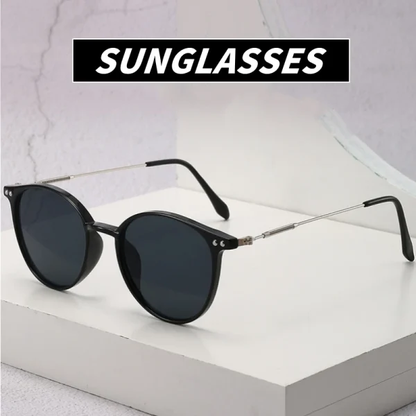 Trendy Square Sunglasses - Image 2