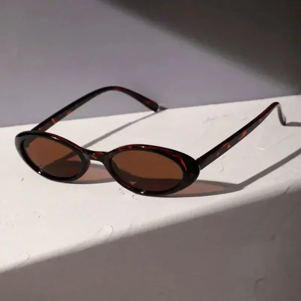 Women's Vintage Oval Sunglasses - Image 2