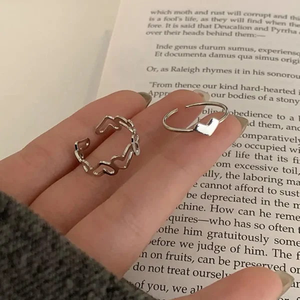 Vintage Hollow Heart Adjustable Ring - Image 4