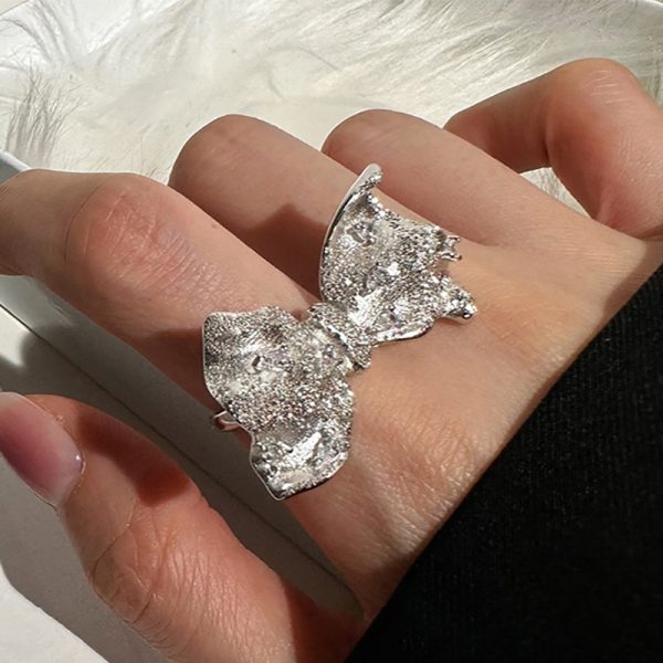 silver zircon bowknot ring