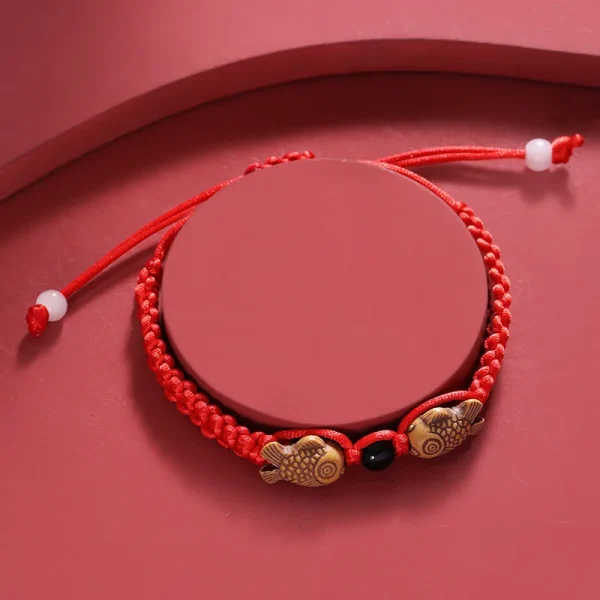 red string wooden fish bracelet