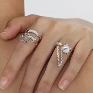 sparkling zircons tassel chain ring