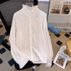 women's ruffled blouse