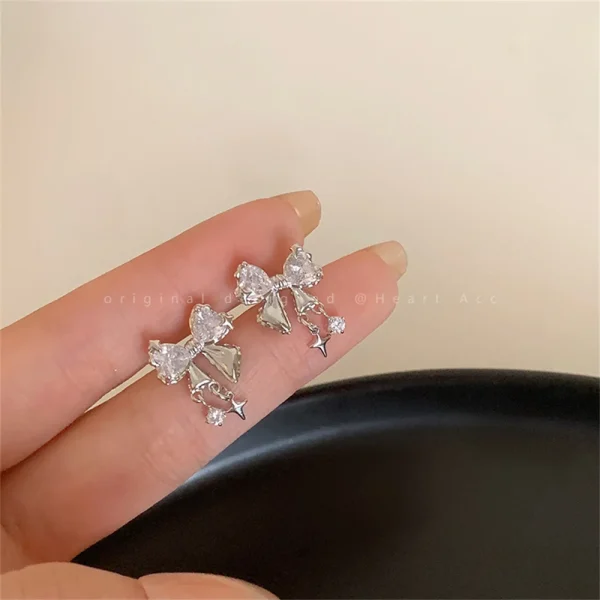 elegant bow zircon earrings