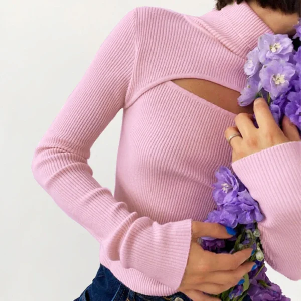 chic turtleneck knitted sweater