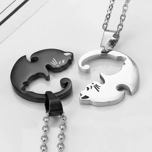 adorable two cat couple necklace