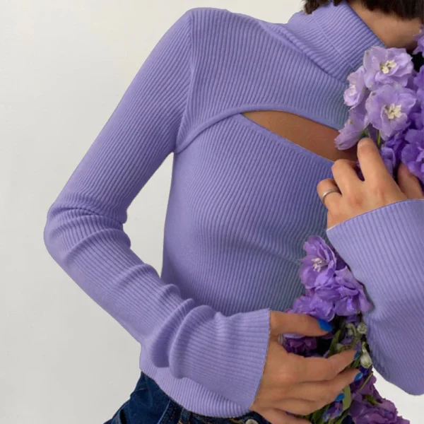chic turtleneck knitted sweater