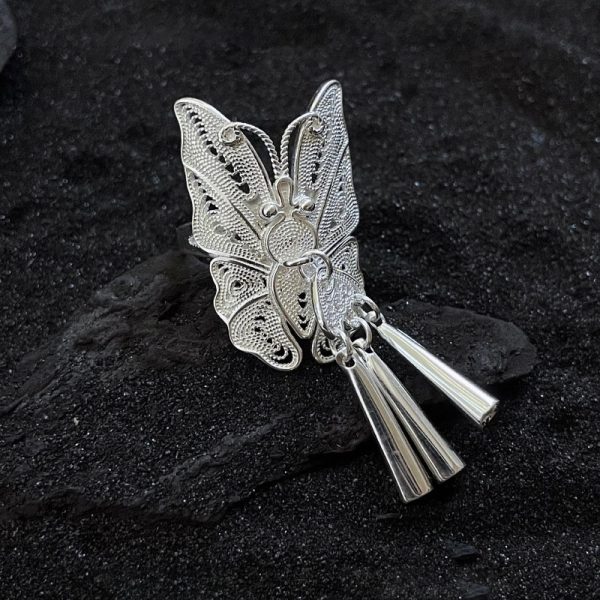 hollow flower butterfly pearl tassel ring